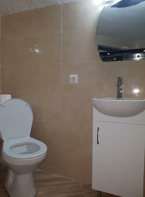 Ferienwohnung Liberty Square Sent3 Tbilisi Exterior foto